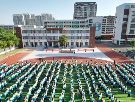 利辛四中:"震"防真练 护佑学生安全