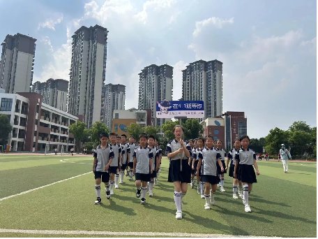 戏曲润童心 运动正少年——合肥市淝河小学开展戏曲操比赛