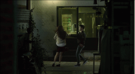 分手后纠缠不休的星男