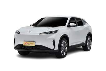 空间足够，操控给力，最高还能便宜2.01万，这样的红旗HS3 PHEV不来一沓？