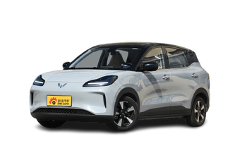 全系价格低至8.45万起，最大折扣9.0折，宝骏悦也Plus问你敢答应吗？