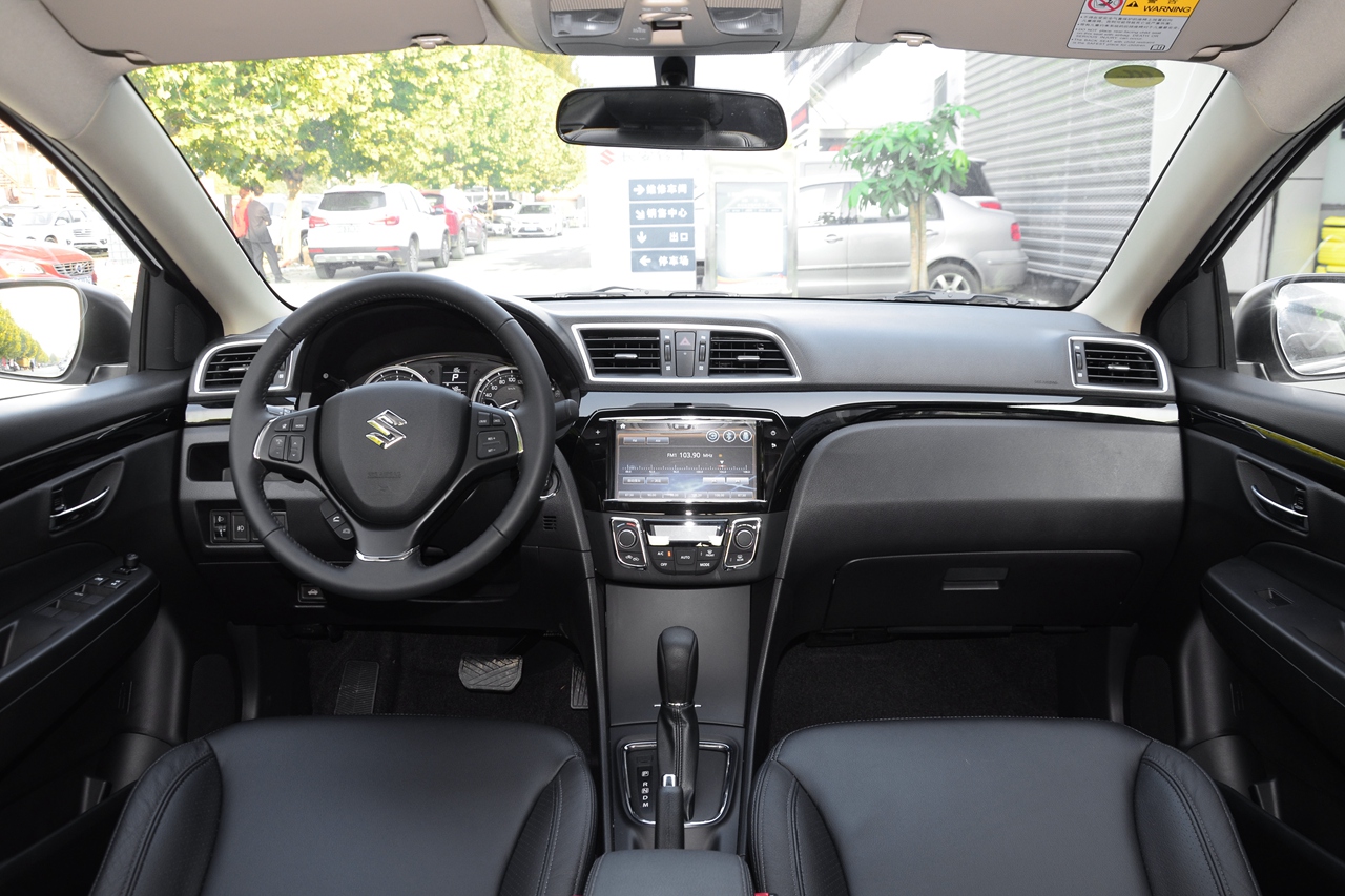 买车先看它:车主眼中的纳5和启悦