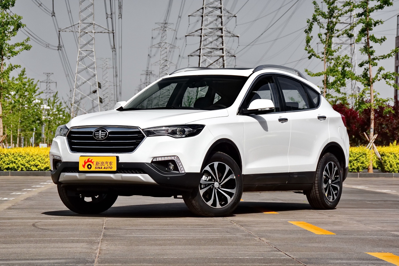 车型对对碰:2018款奔腾x80 vs 2018款劲炫asx之外部配置