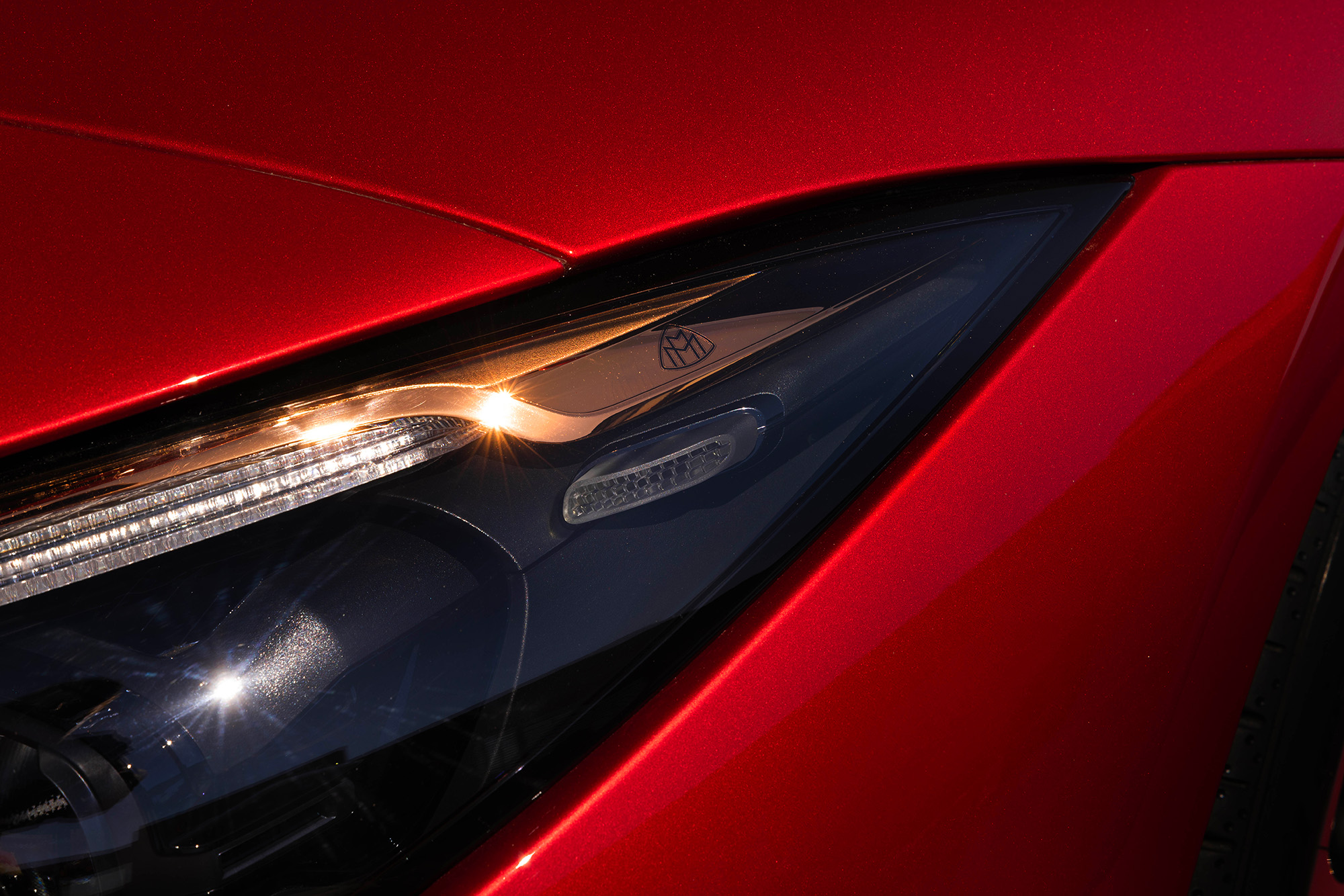 全新梅赛德斯-迈巴赫SL敞篷跑车全球首秀