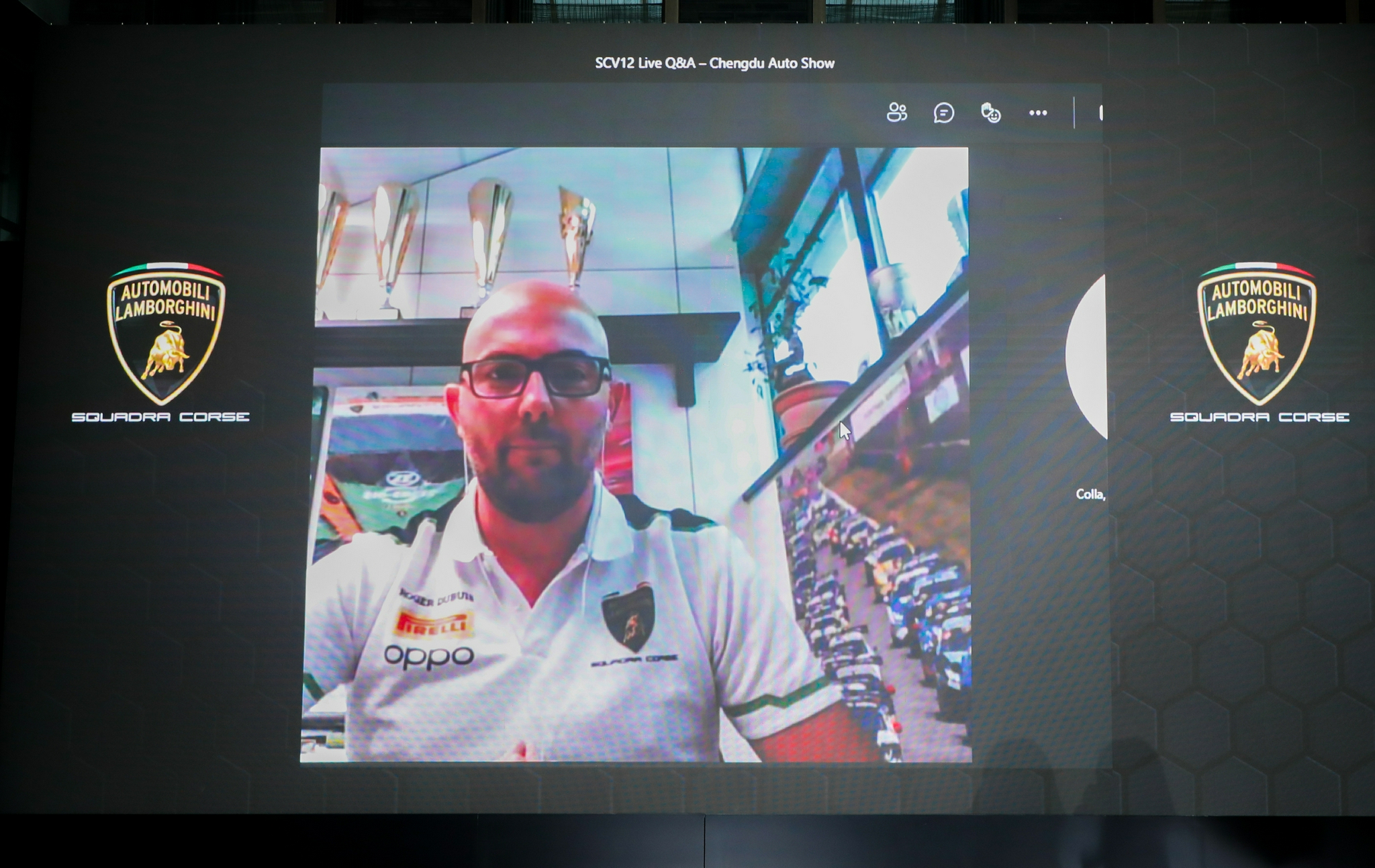 兰博基尼赛事运动部门负责人Giorgio Sanna先生与现场媒体远程互动