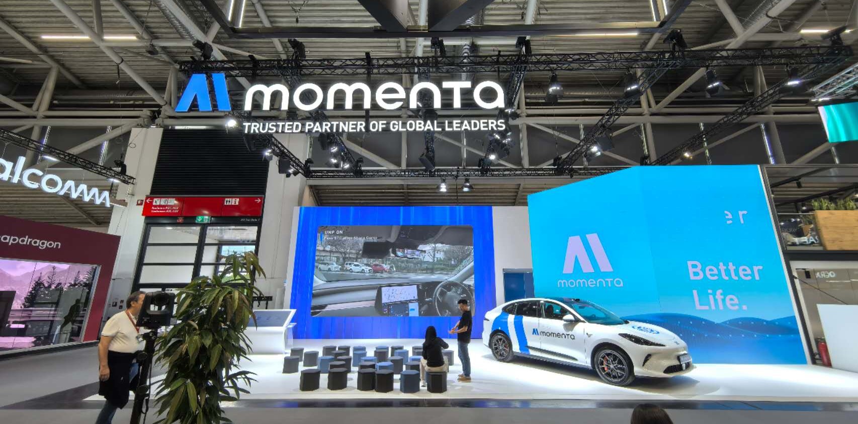 2025慕尼黑车展：Momenta飞轮大模型落地欧洲