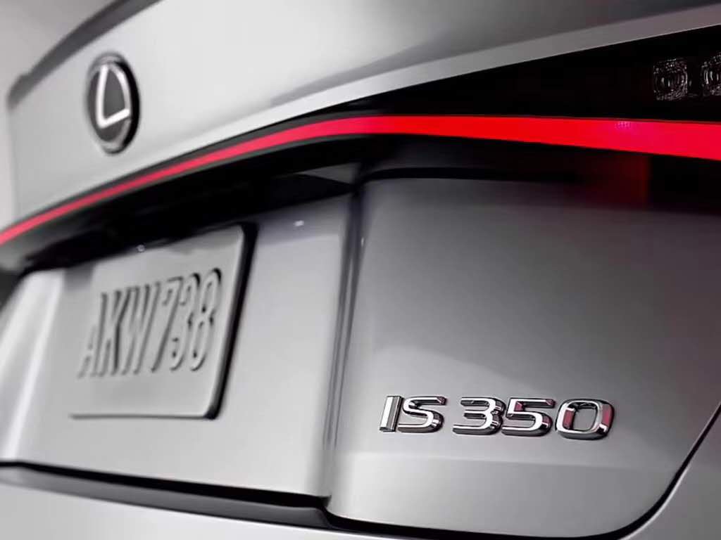 官图提前泄露 新款雷克萨斯IS明日正式发布