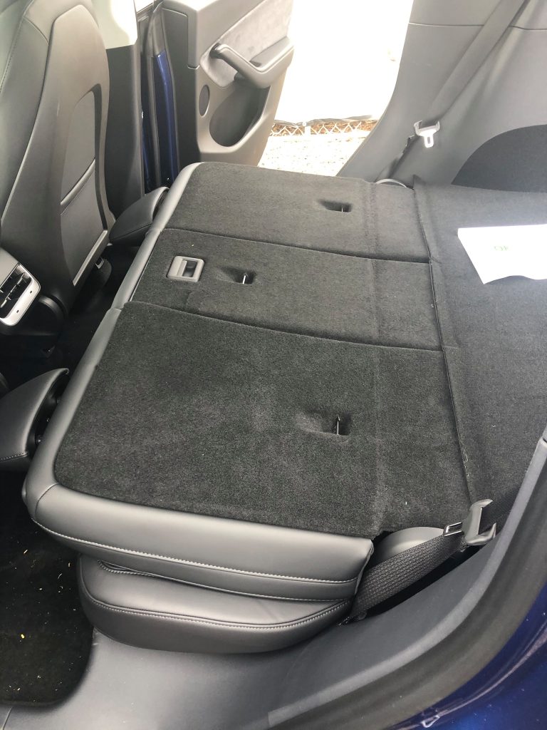 特斯拉Model Y载物空间全揭密 续航里程再提高1英里