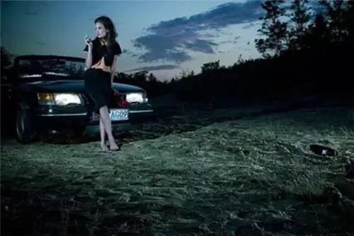 没什么不好意思 车震那点事就该这么玩 