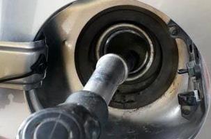 学点汽车维修小知识预防被忽悠