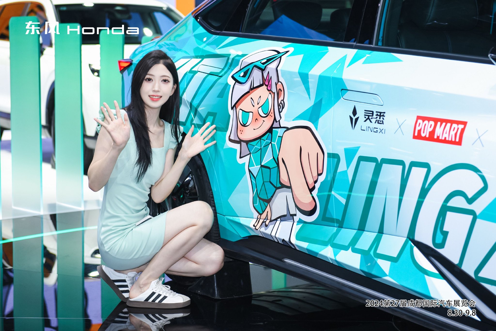 2024成都车展：东风本田灵悉L携手泡泡玛特发布定制版
