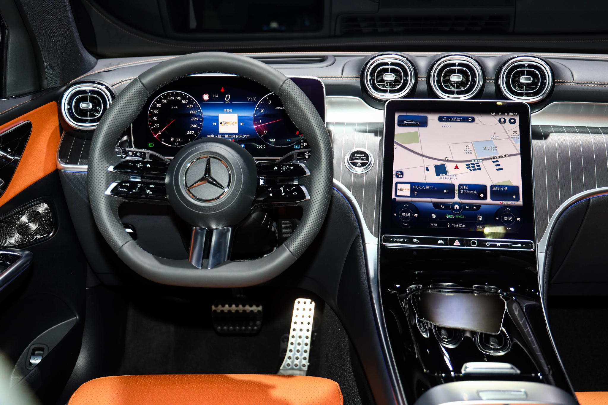 内外皆焕新 静态体验北京奔驰长轴距GLC SUV