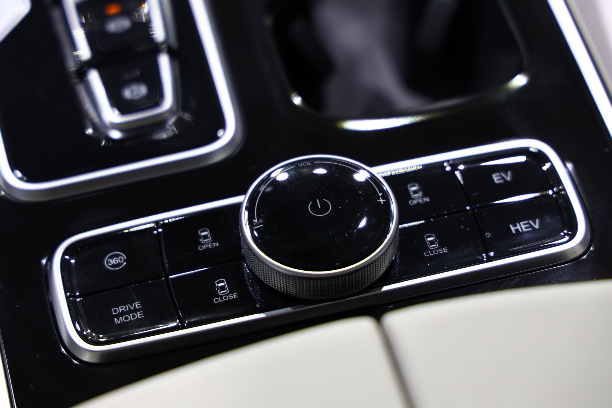 电动侧滑门开关以及混动模式切换