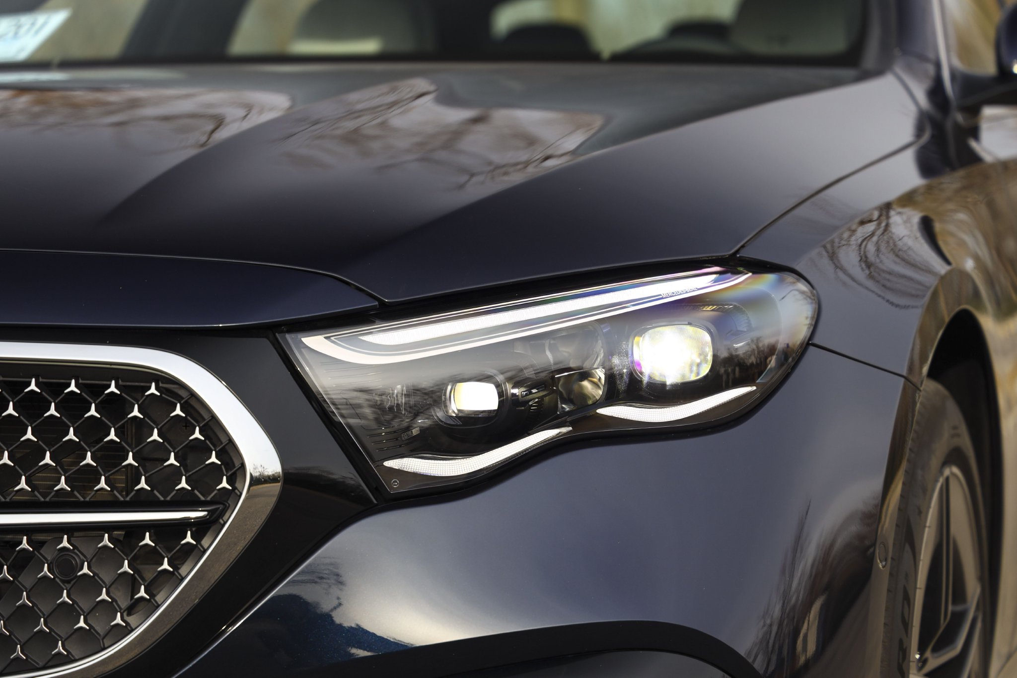 E往无前 试驾全新梅赛德斯-奔驰长轴距E级车