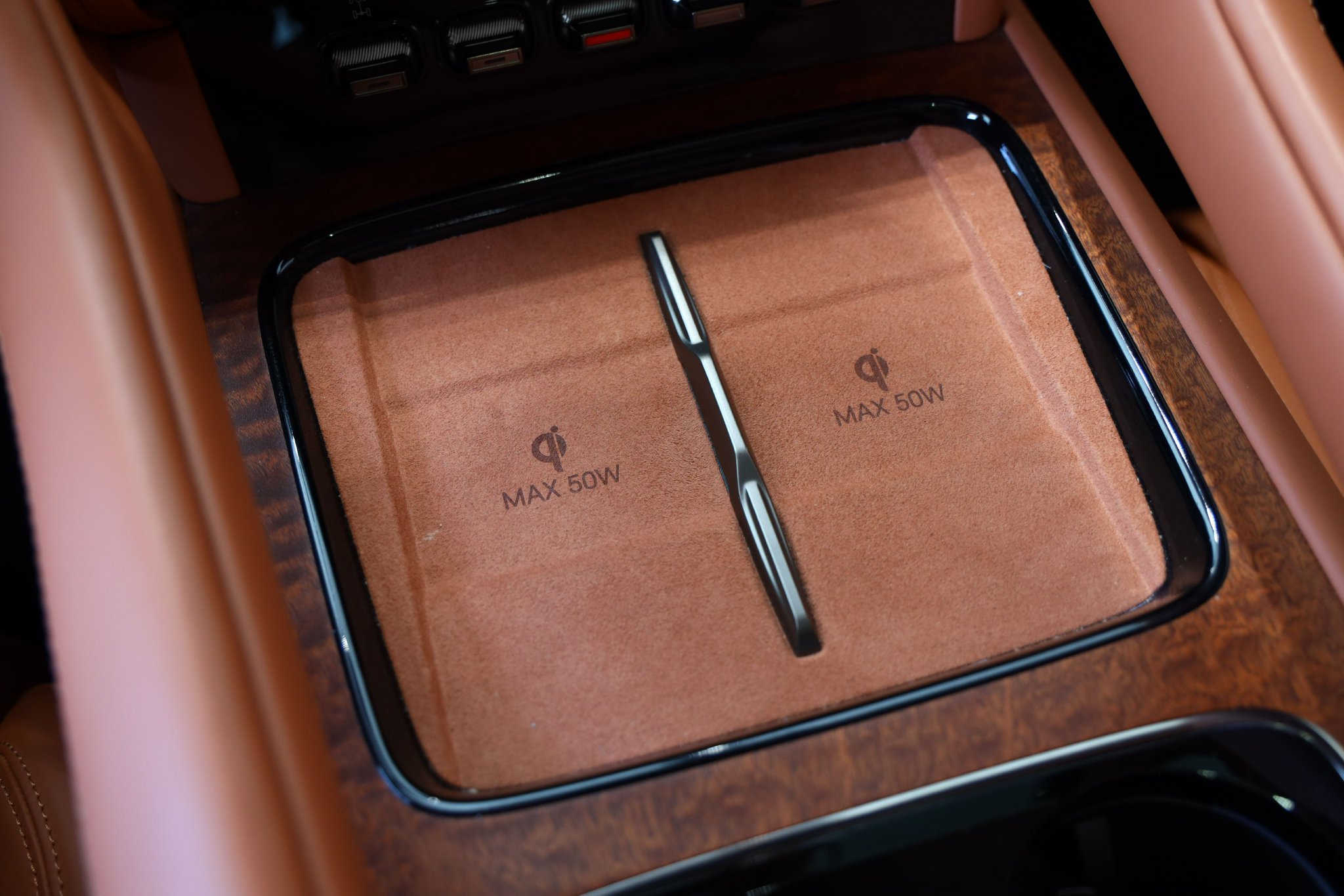 两个50W无线快充