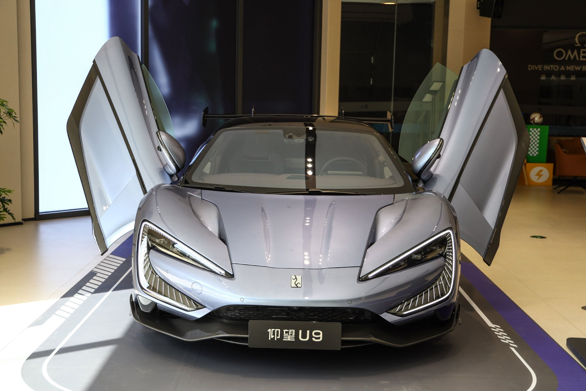 图腾般的存在 静态体验仰望U9超跑