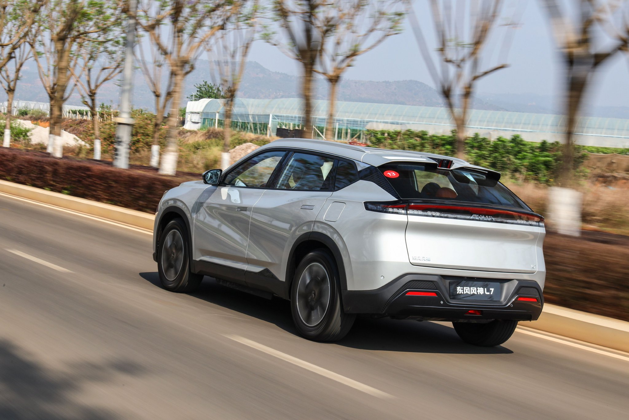 纯电续航长才叫长续航 试驾东风风神L7