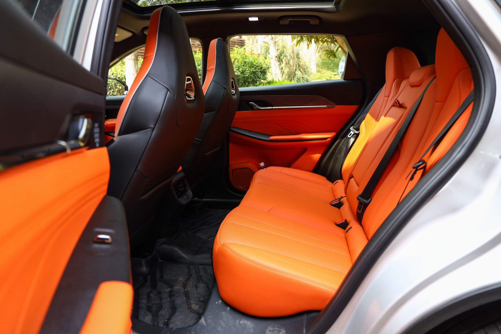 后排座乘坐舒适