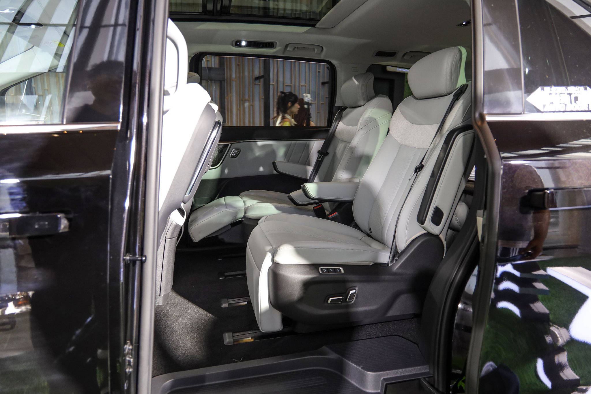 上汽大通大家7/大家9超混上市 售价19.99/26.99万起