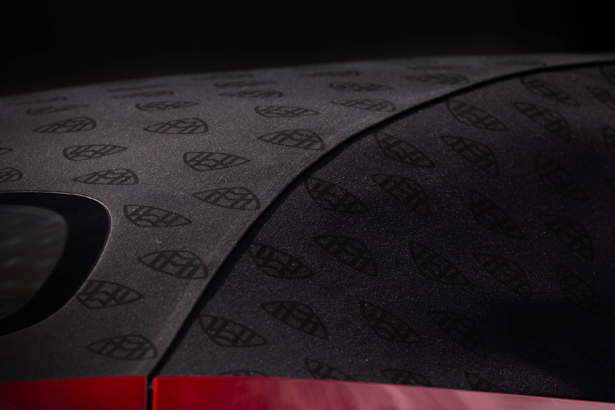 全新梅赛德斯-迈巴赫SL敞篷跑车全球首秀