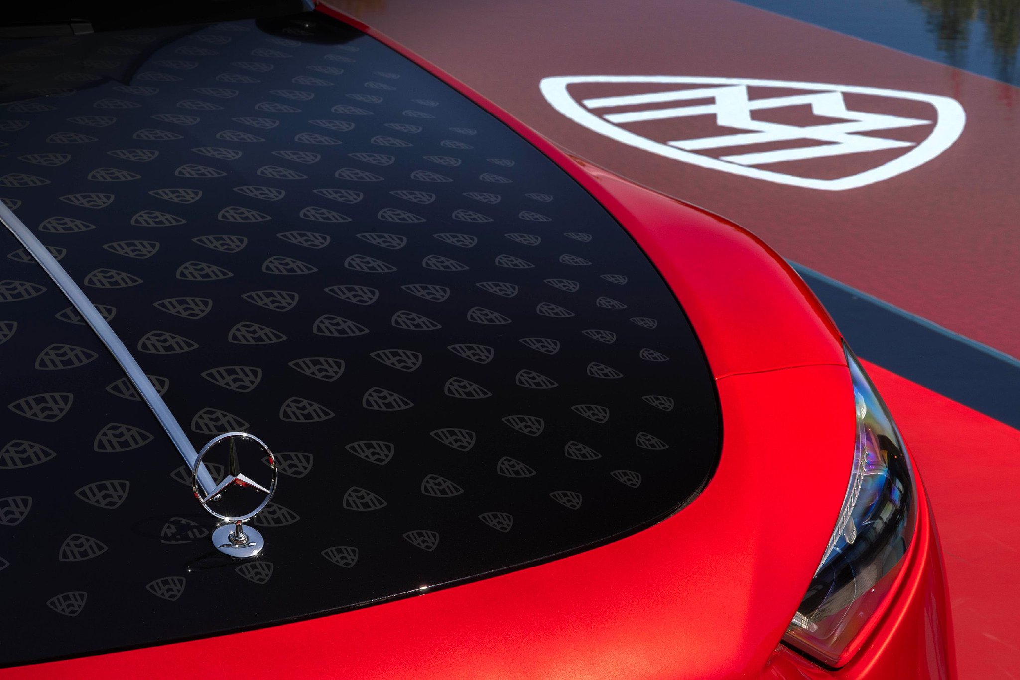 全新梅赛德斯-迈巴赫SL敞篷跑车全球首秀