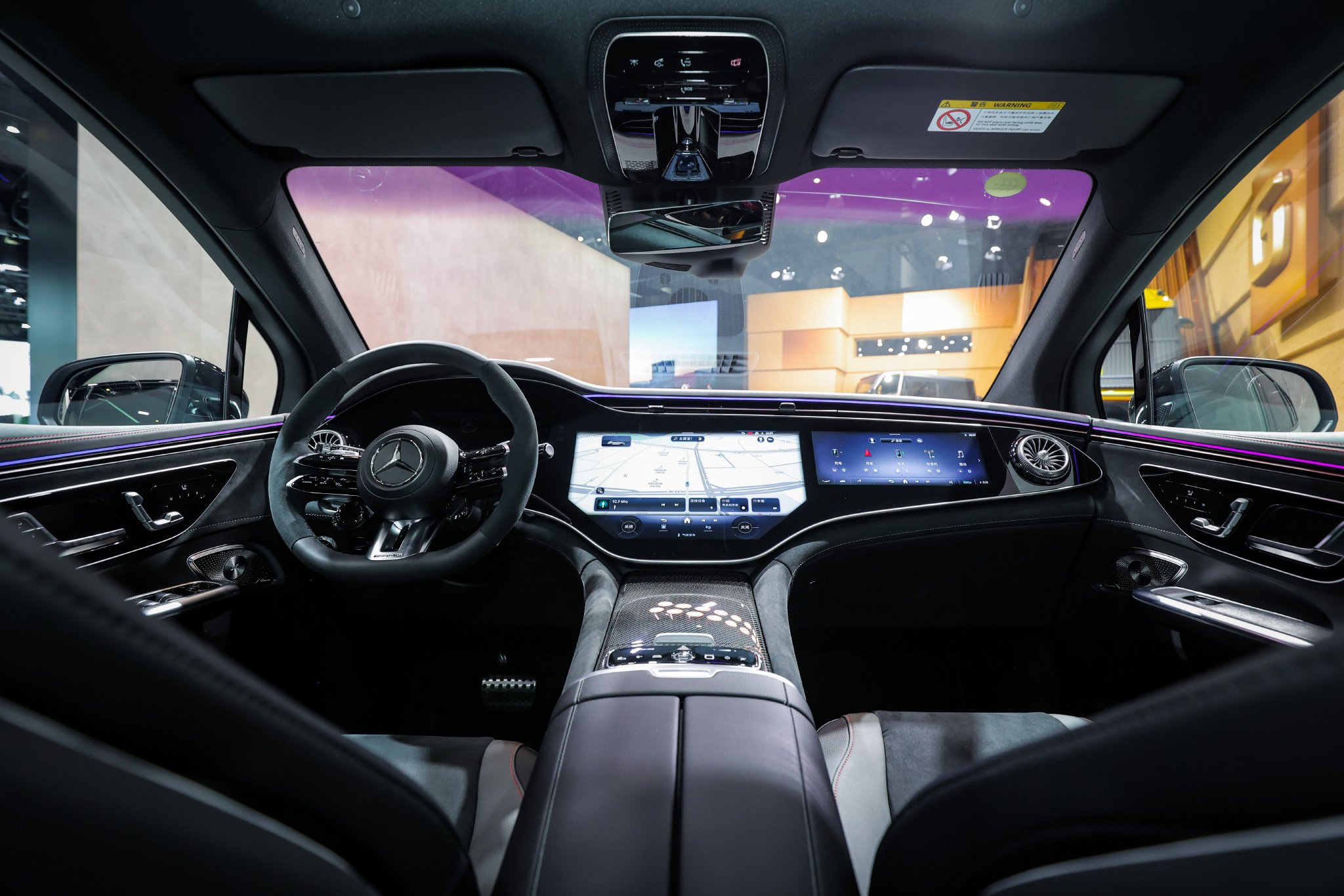 2024成都车展:梅赛德斯-AMG EQE 53 4MATIC+纯电SUV上市