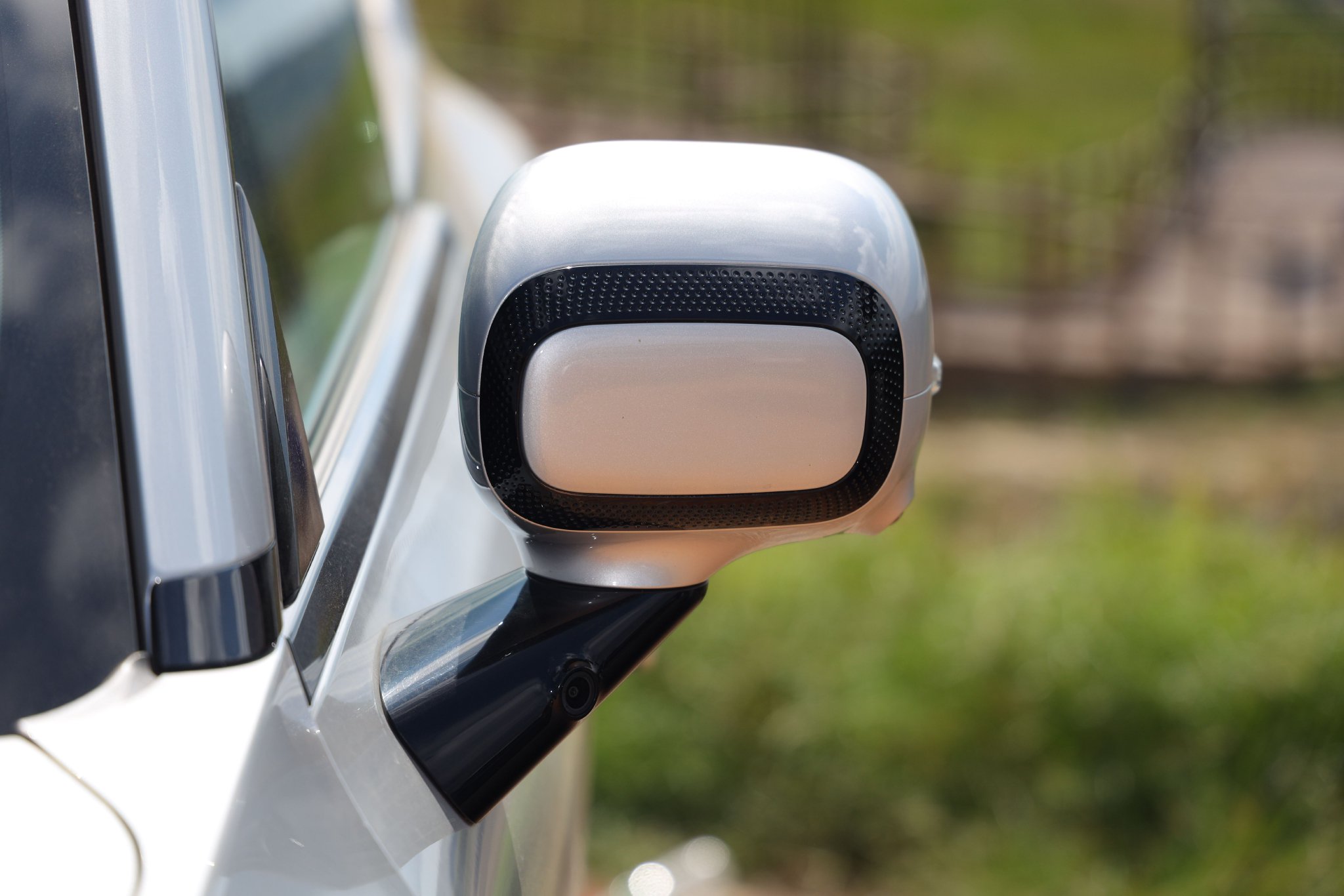 时空胶囊造型后视镜