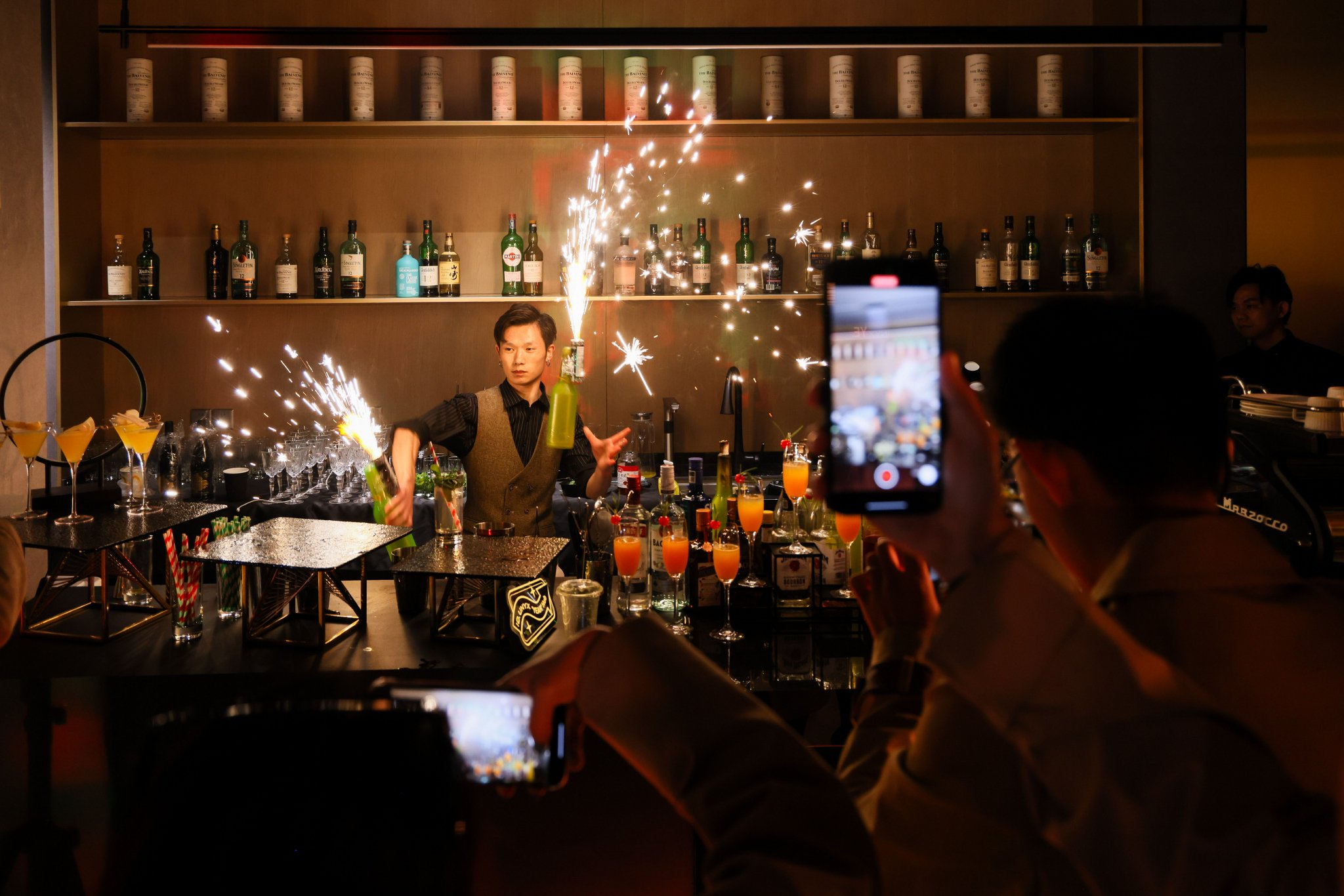 ID. UNYX体验中心落地北京蓝色港湾