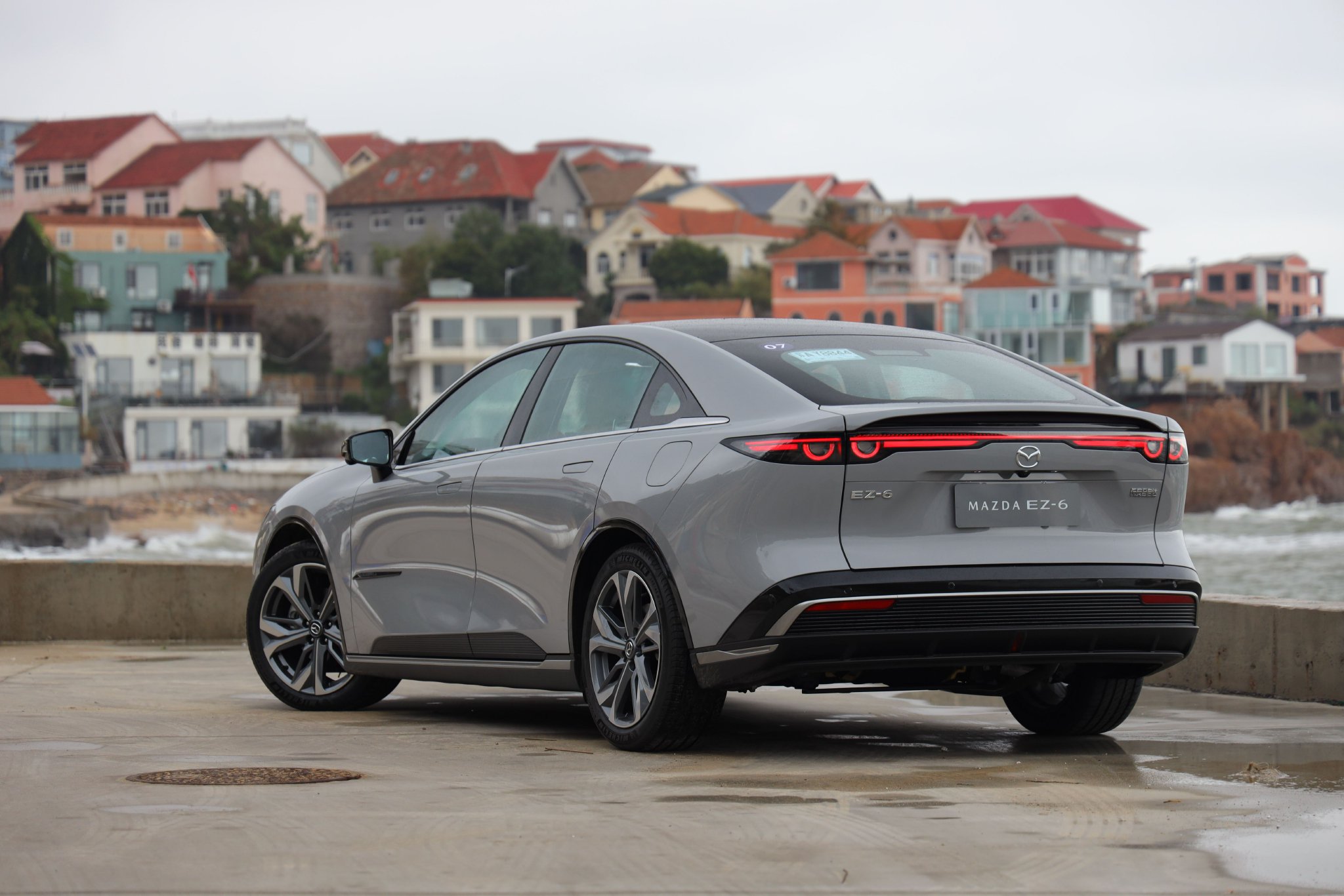 长安马自达EZ-6上市 售价13.98-17.98万元