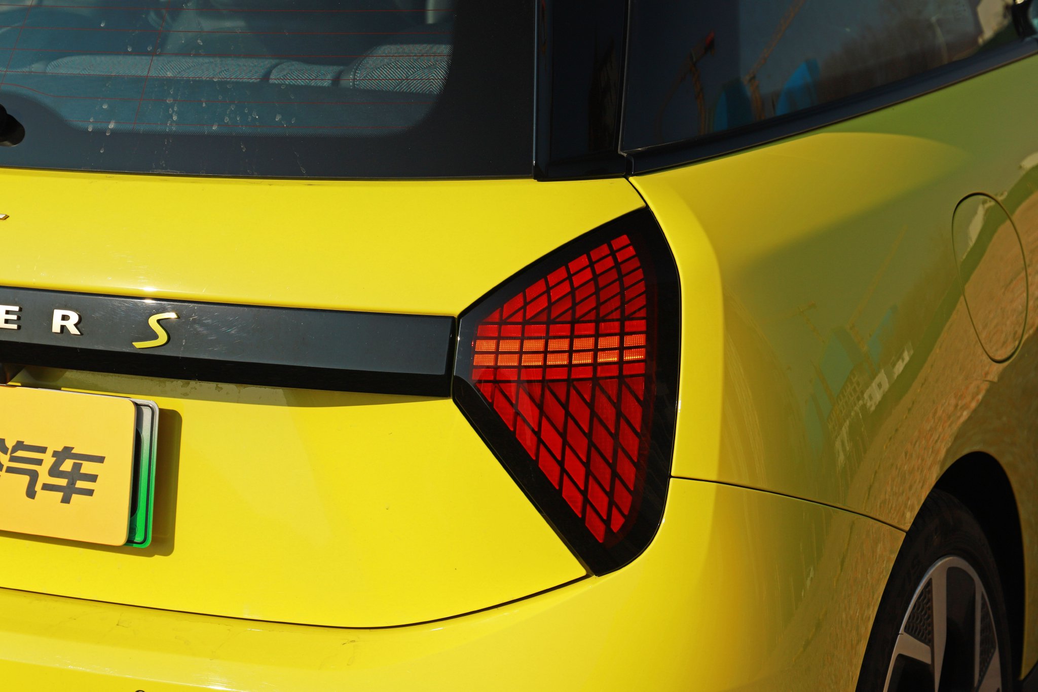 我不想长大！ 试驾纯电MINI COOPER