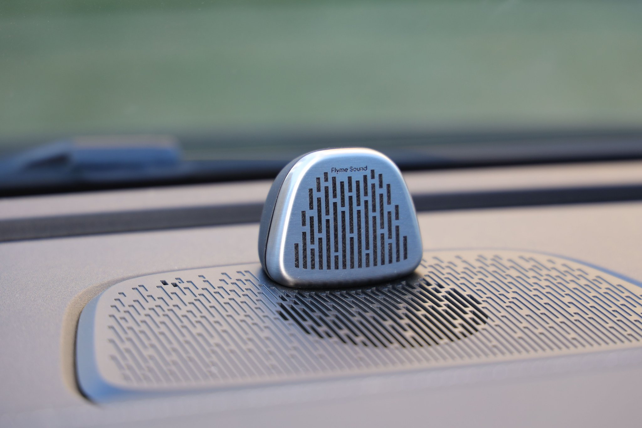 吉利银河V900开启预售 31.98万起