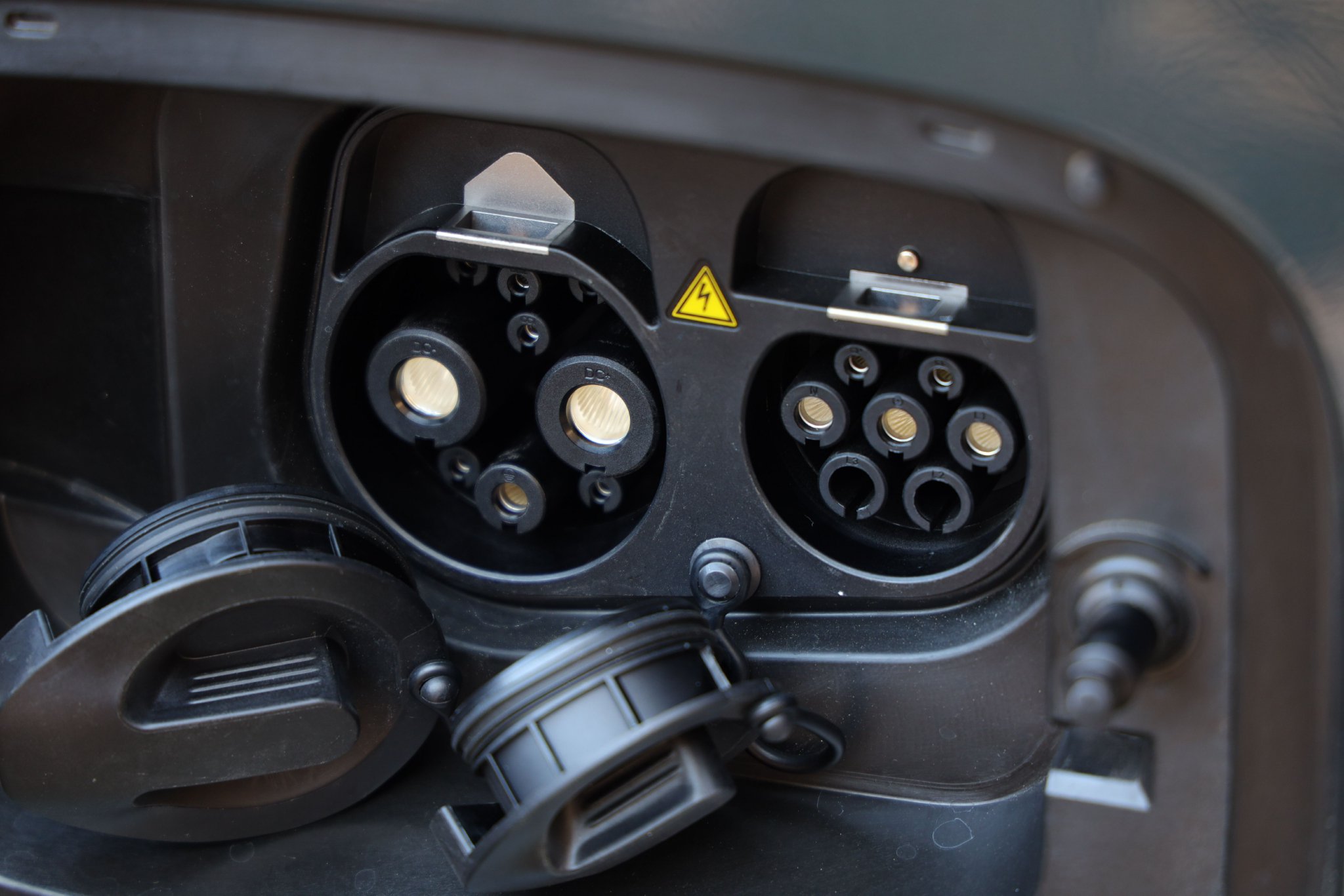 吉利银河V900开启预售 31.98万起