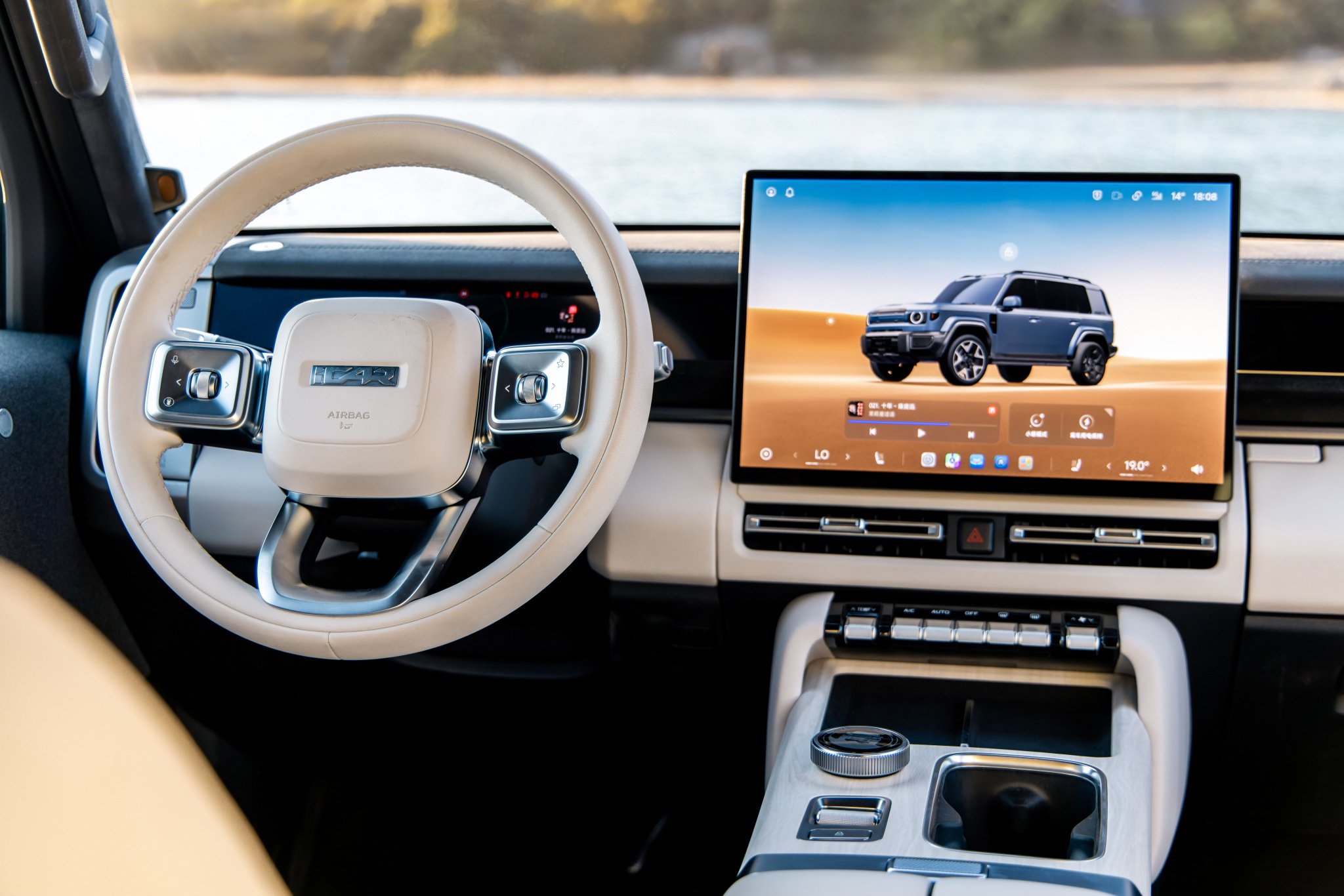 iCAR V27正式上市 售价16.98-19.68万元