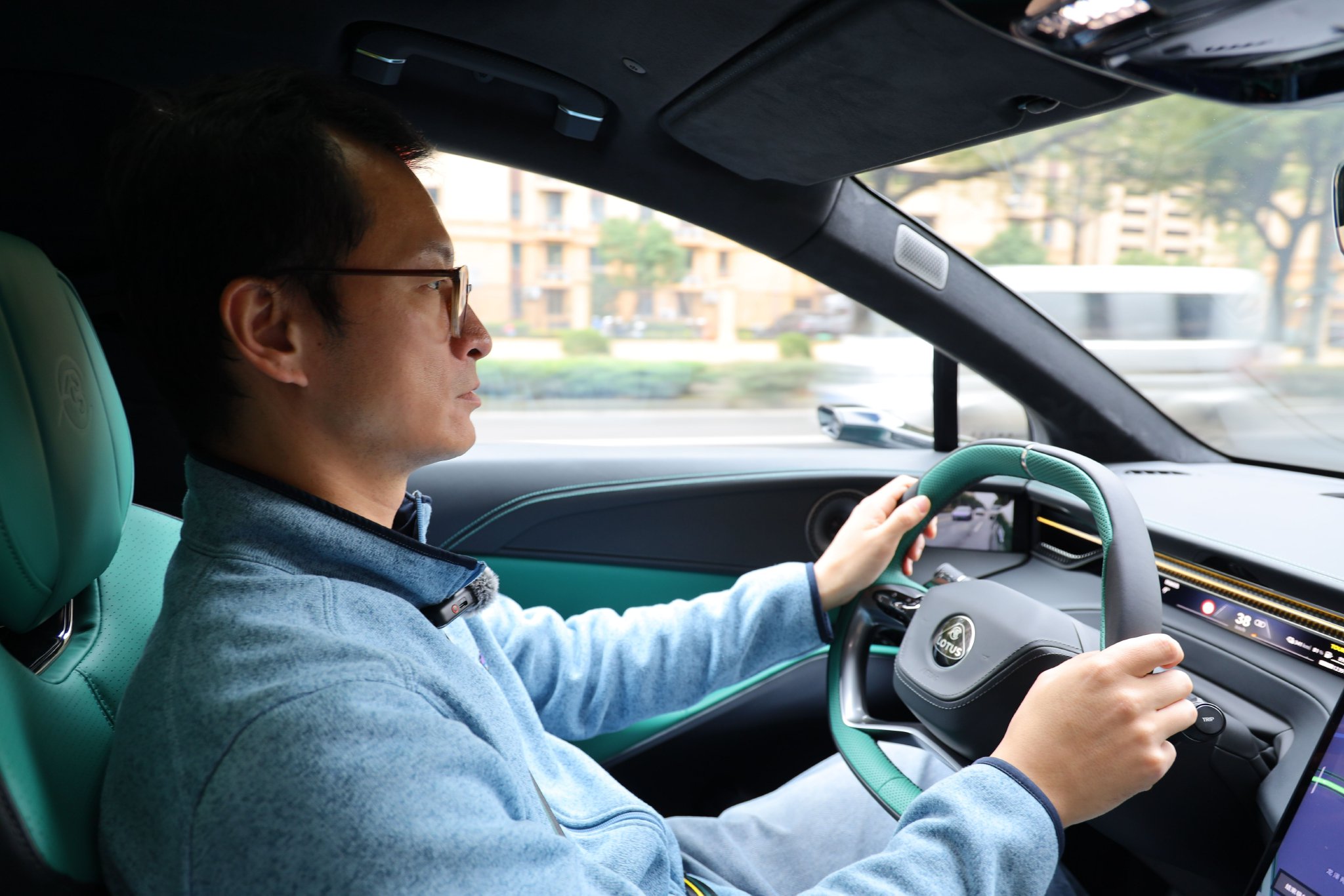 性能武装到牙齿 体验试驾全新莲花For Me