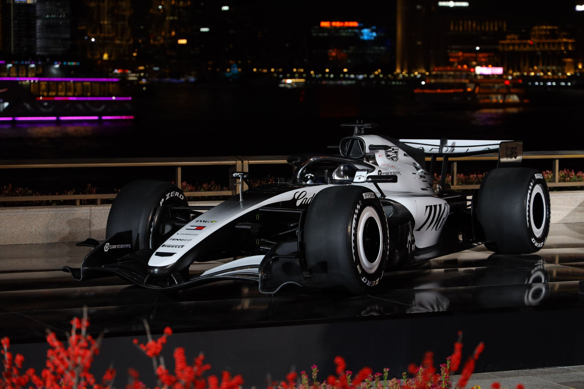 凯迪拉克F1赛车