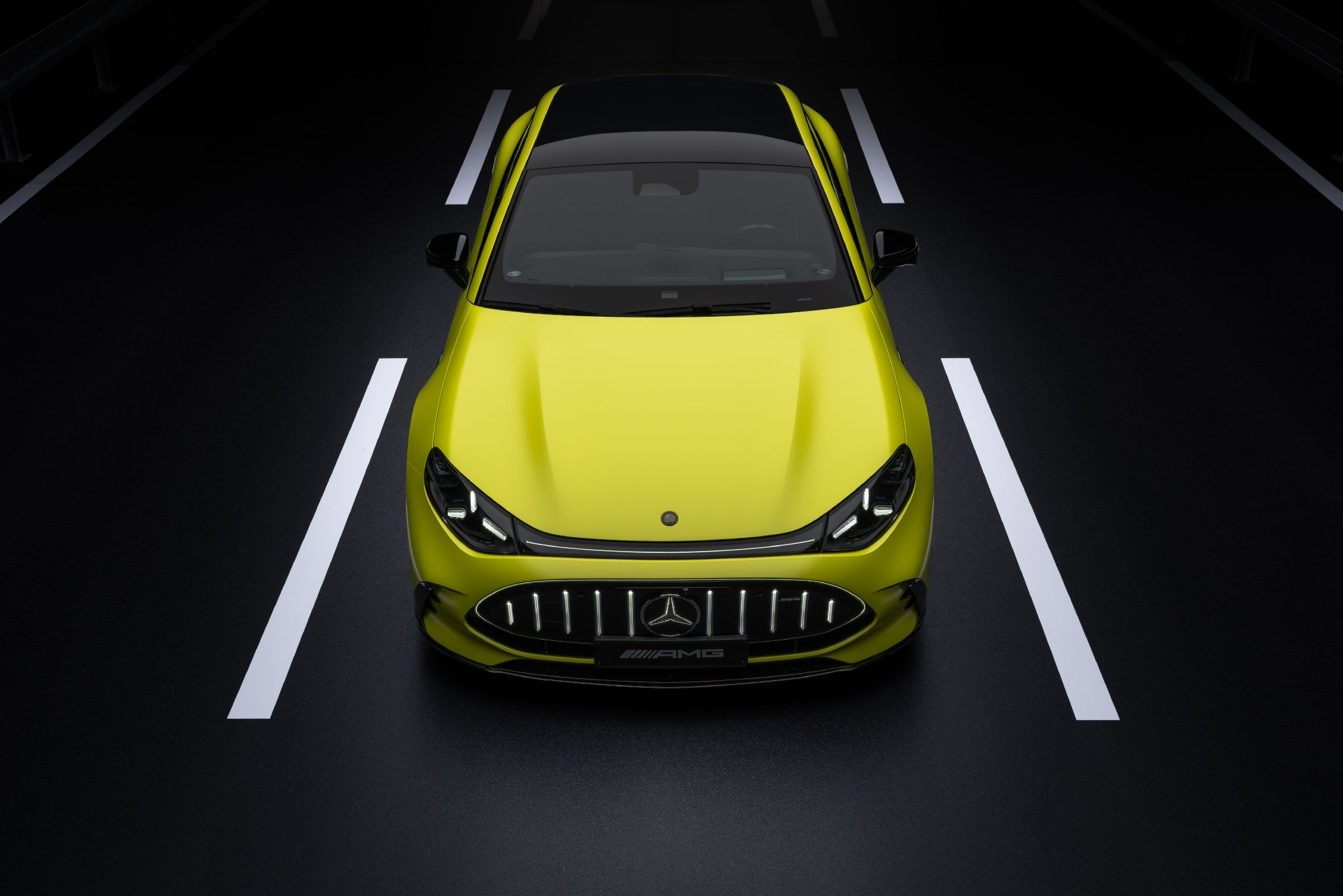 浑身黑科技 全新梅赛德斯-AMG GT高性能四门跑车全球首秀