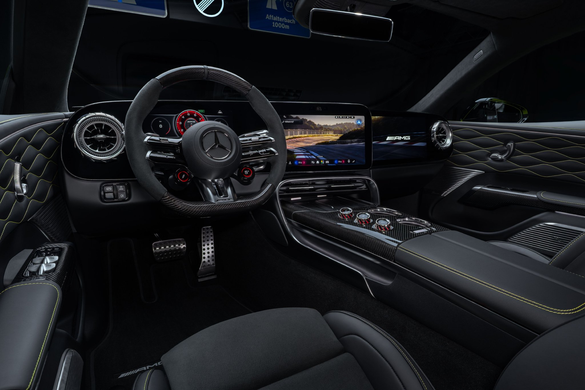 浑身黑科技 全新梅赛德斯-AMG GT高性能四门跑车全球首秀