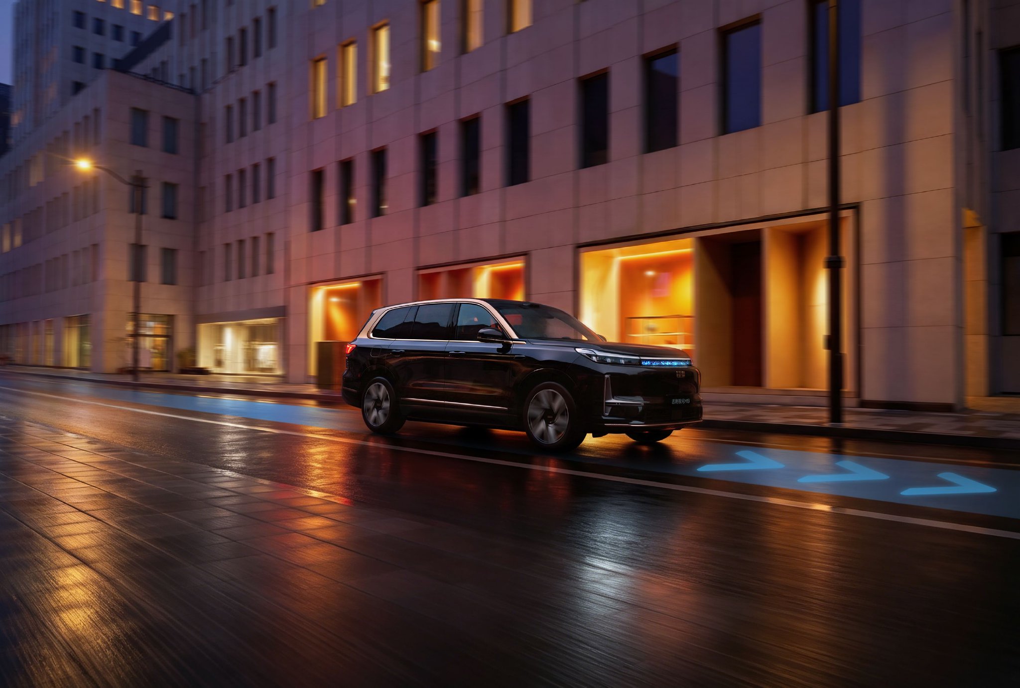 吉利银河M9黑金智曜版上市 限时先享价25.98万元