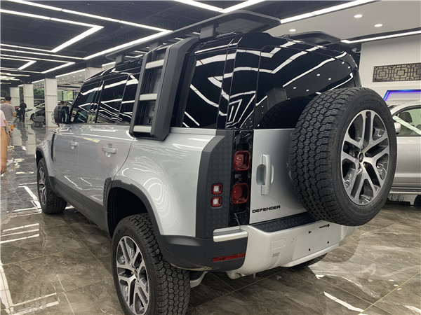 路虎卫士现车了 国六全国落户随时提车