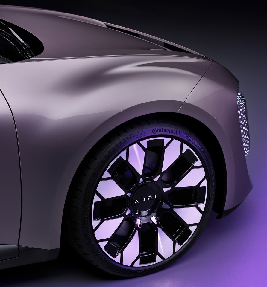 µϷƷAUDI ׿ E concept