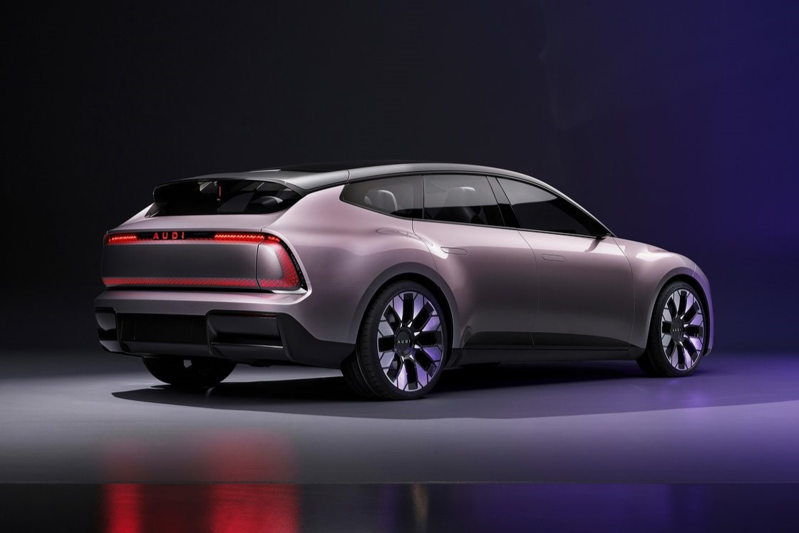 µϷƷAUDI ׿ E concept