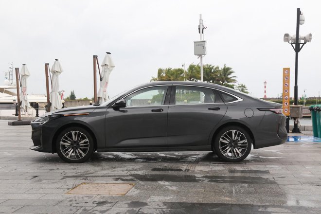 长安启源A05正式上市 售价8.99-13.29万元