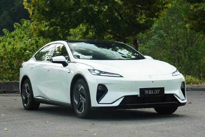 The official listing price of Deep Blue L07 is 15.19-17.39 million yuan.