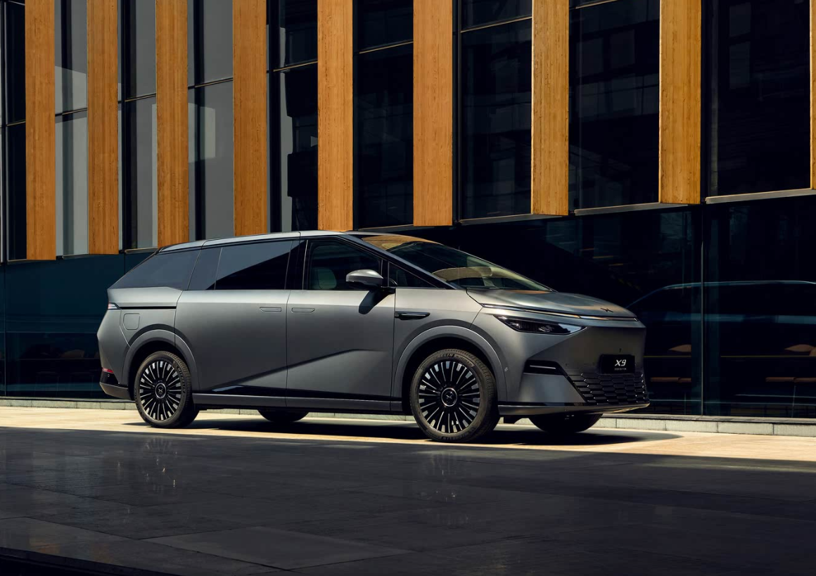 静态体验小鹏X9超级增程版 空间竟然没打折？