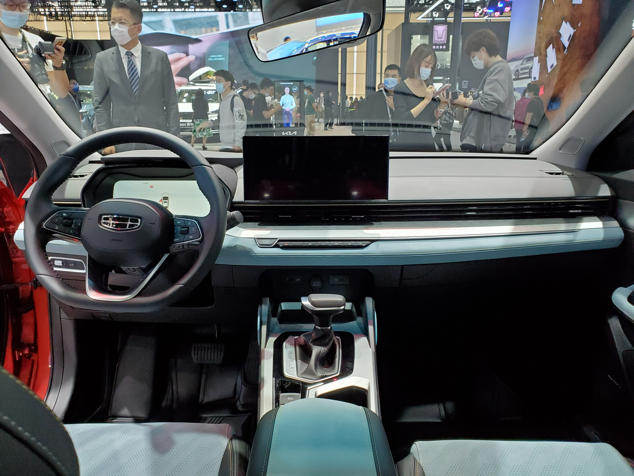 2021广州车展：吉利帝豪L新车解析