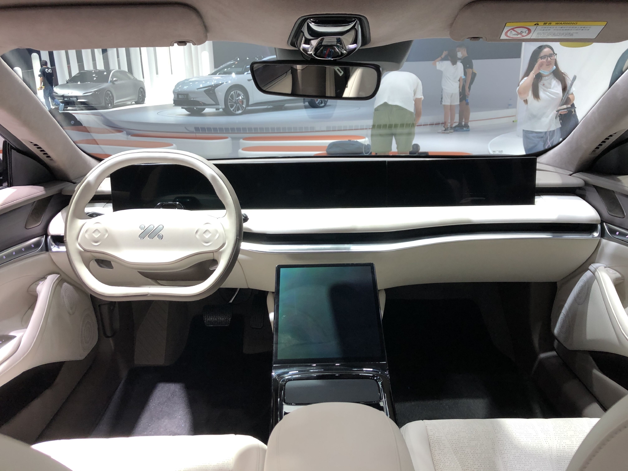 2022成都车展探馆:智己L7华丽登场