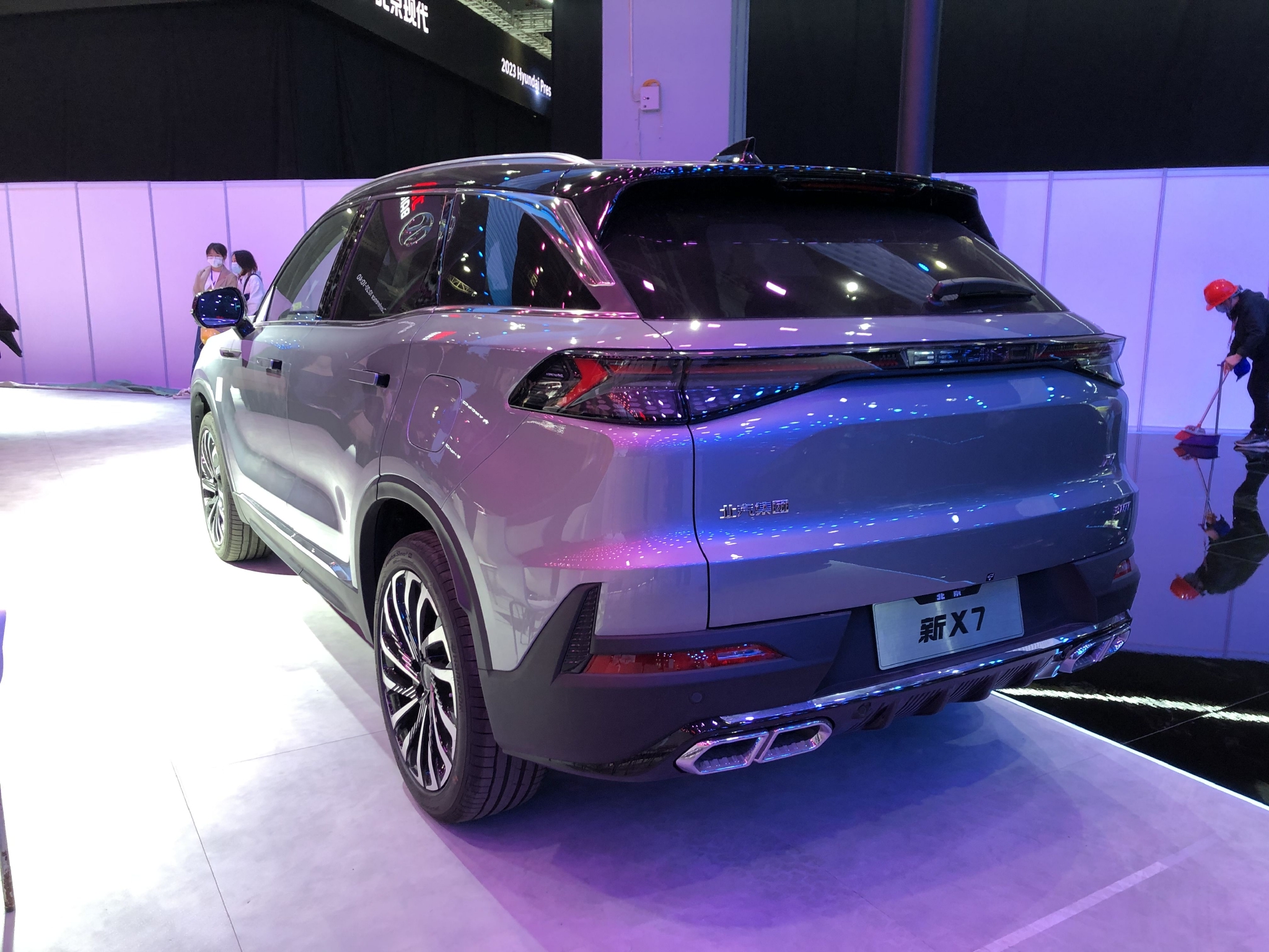 2023上海车展探馆：北京汽车新X7等车型亮相