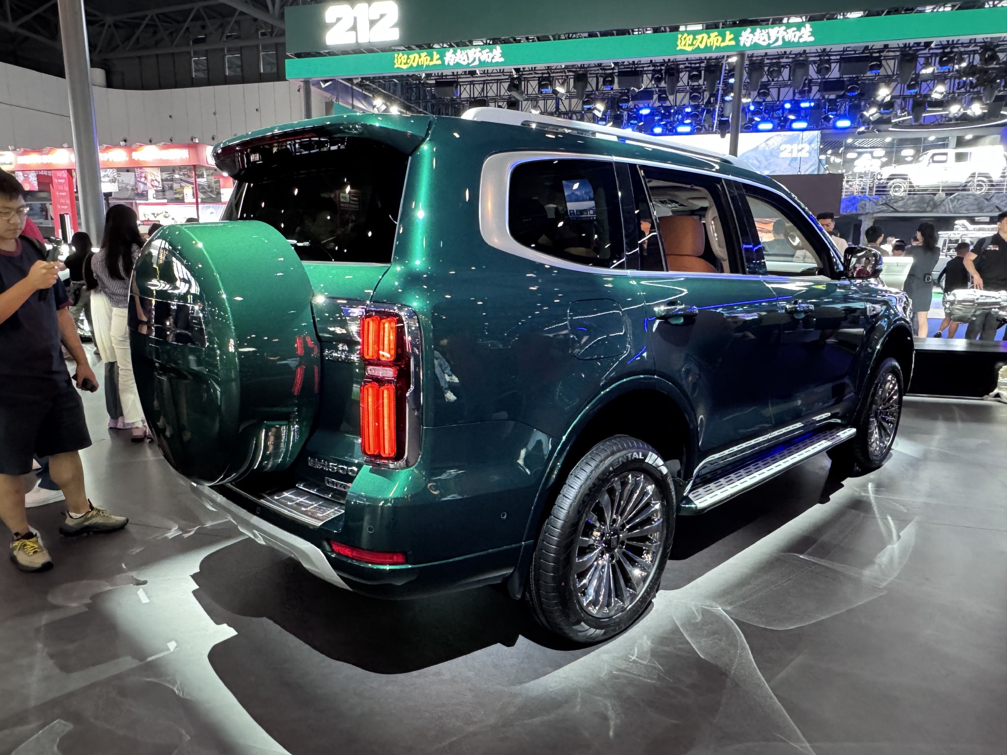 2025成都车展：全新坦克500亮相