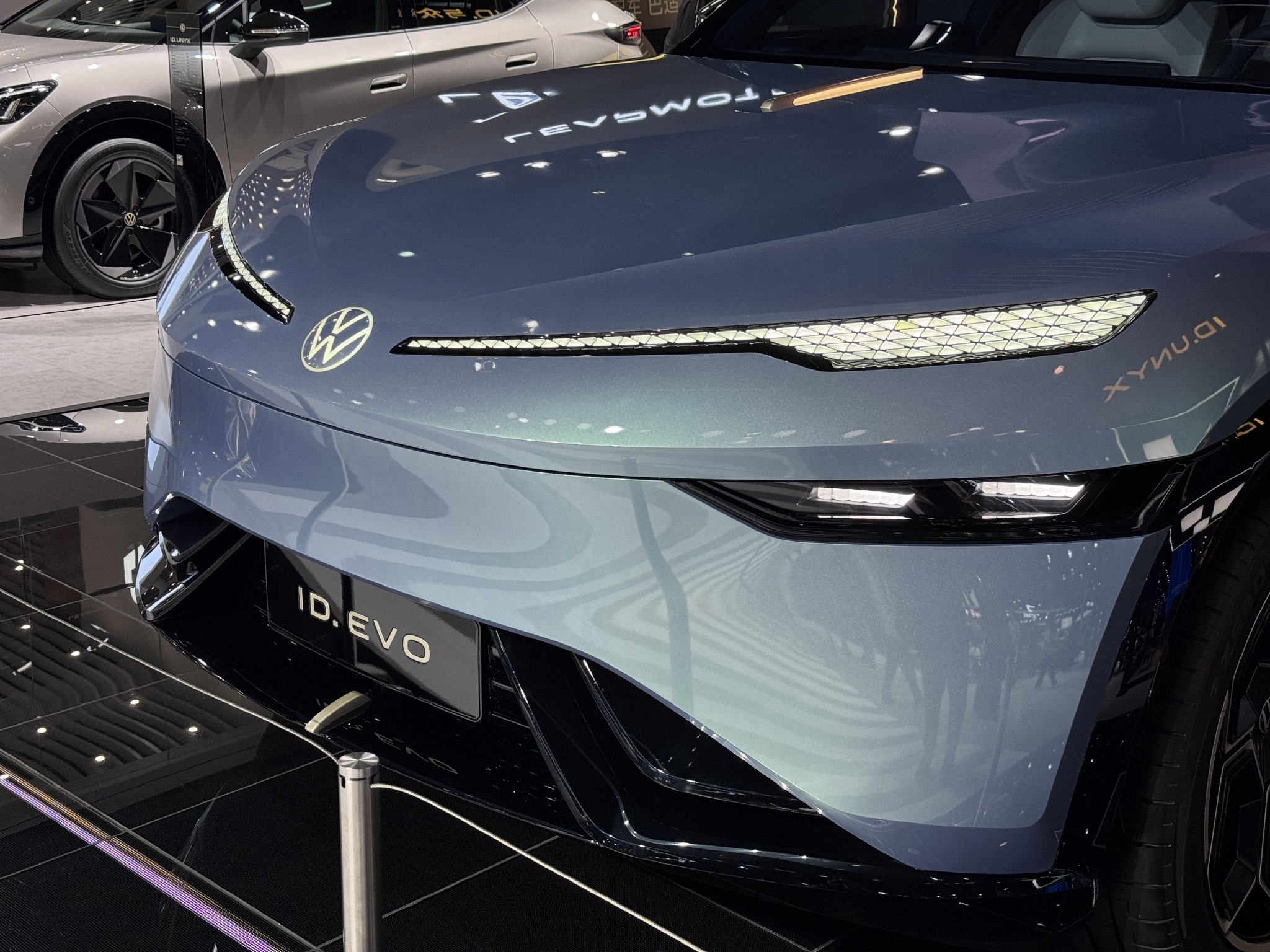 2025成都车展：与众06和ID.EVO概念车亮相