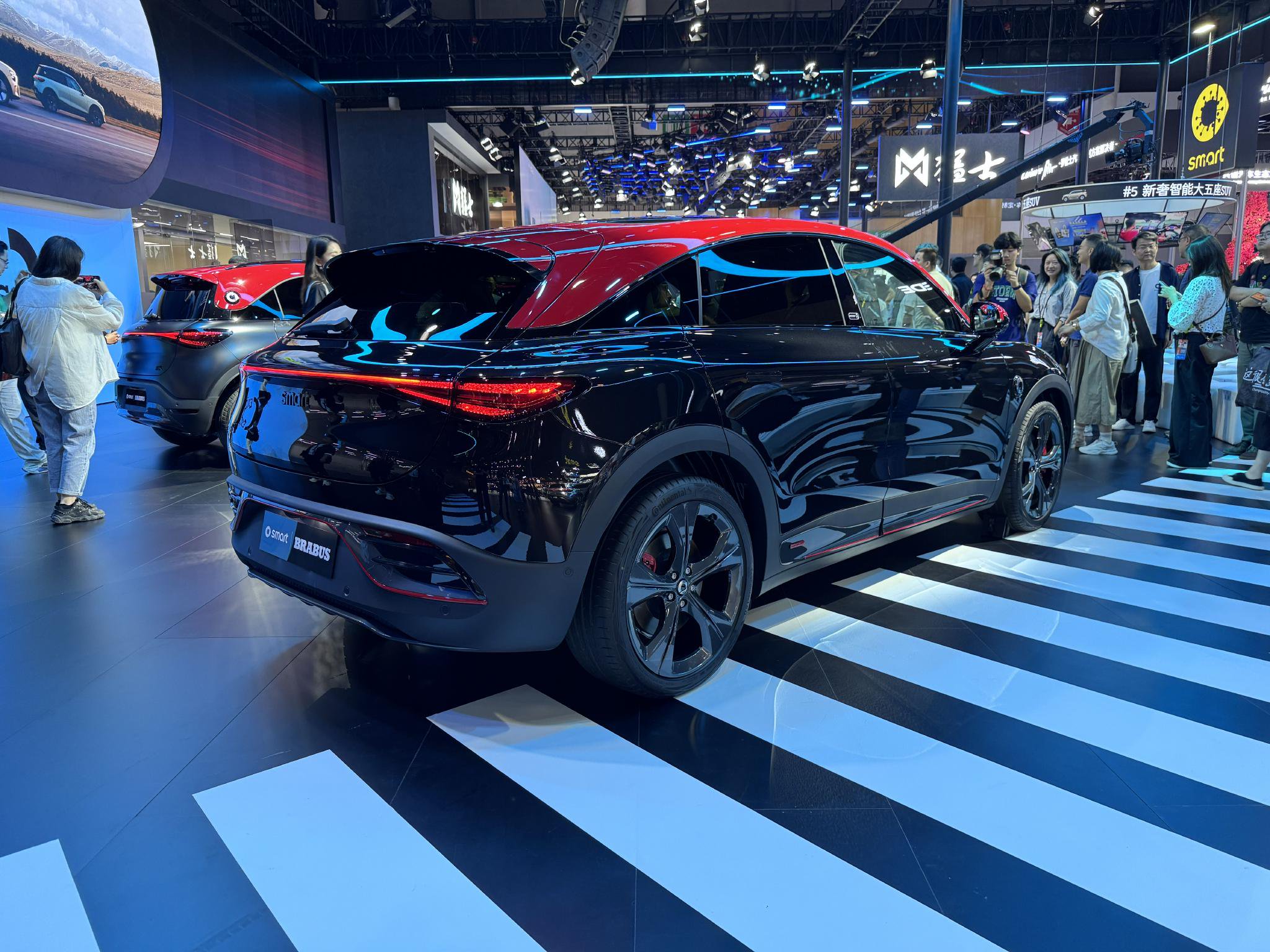 2025成都车展：smart#1 BRABUS售价24.99万元